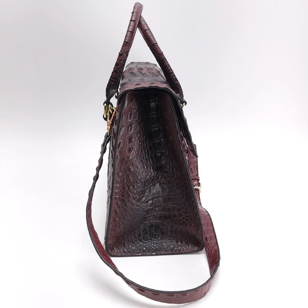 Savannah Heritage Faux Alligator Leather 15